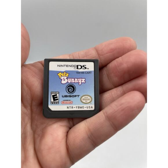 Petz: Bunnyz (Nintendo DS, 2011) TESTED Authentic - Picture 1 of 2